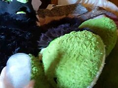 Plushy humping and cumshot with Matrix