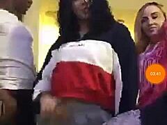 Dans senzual și spectacol de twerk