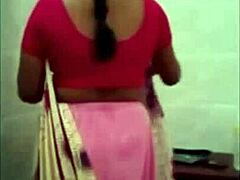 Ripped clothes tease Madurai aunty