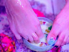 Lesbian toe fetish with fruit