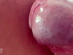 Blowjob gay cu ejaculare fierbinte