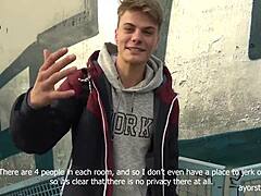 История похотливых одноклассников, объединяющихся для хардкор ебли в жопу и минетов