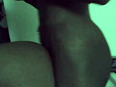 Gömbölyű ébony baba vágyik durva thug döngölésre