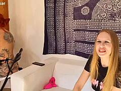 Kulisszák mögött lazán kibontakozik a második kamera szögeivel Nina Heels, Sabien Demonia, Mari Galore, Nikki Riddle és Kyra Hots interjújában. Anal castingról beszélgettek hátul magas sarkúban.