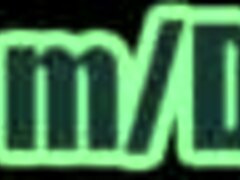 日本人美女のきついマンコが温泉で彼氏に浮気して犯される