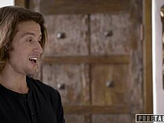 Манипулирана Lacy Lennon тайно язди пиката на вдовица си в табу акт на спомен