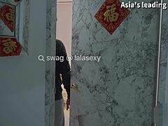 ลาลาเซ็กซี่เพลิดเพลินเซ็กซ์ต้องห้ามกับเพื่อนบ้านแก่ในเทศกาลปีใหม่ไต้หวัน บทบาทมีมิชชันเนอรี่ ปาก และด็อกกี้สไตล์บน SWAG Live DMX-0077