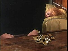 Τι γίνεται όταν ένα πάρτι υψηλής κοινωνίας γίνεται άγρια πρωκτική και πίπα;