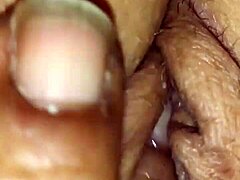 check out this juicy pussy 😍