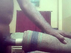i met this hot gay guy in hyderabad for an amazing blowjob session.