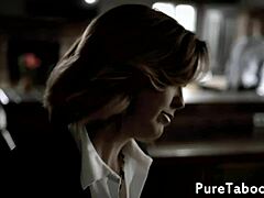 Nagy cicis baba hajol előre kutyapóz fantáziában cowgirl fetisszel glamourban