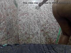 Lefilmeztem anyát a fürdőben, és kiszivárgott online