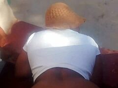 Amateur ebony couple fucks near the door to get some fresh air