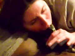 Ragazza Bianca Grossa Maneggia BBC Massiccio con Azione Deepthroat Intensa Sporca