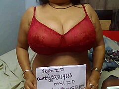 sexy babe shows off her big boobs and tits