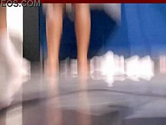 Min fru gick, så jag gick till badrummet för att runka, men min stygga unga niece ville ge mig sin röv, och jag knullade henne hårt tills hon sprutade.