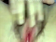 濡れたピナイマンコを指でかき回してイキまくるのが好き -fuckingpinay2