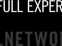 セクシーなグラマーバーテンダーが巨乳フェラとバックで今すぐ欲しがってる！