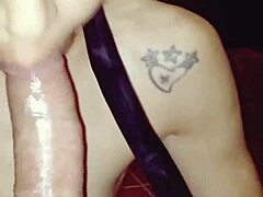 Haluu katella kun imen kyrväsi kovaa, kulta? 😏 Mennään villiksi yhdessä!