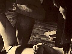 พี่ชายแอบเข้าไปในห้องนอนเก่าของน้องสาวเพื่อแท็บูตอนหลับ