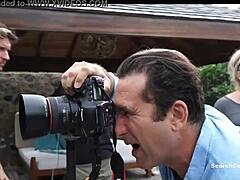 キャロライン・ウォズニアッキーの日焼けビキニボディペインティング