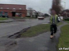 Pipis di jalan dilarang keras di daerah ini