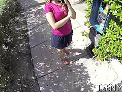 Babe Courtney Loxx sucks cock seductively! Rough hardcore blowjob for specie.