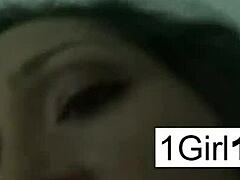 sexy vannah feels pleasure masturbating her pussy solo