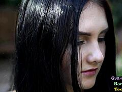 Pria tua memuaskan gadis muda