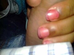 Outdoor blowjob in the park, so thrilling!