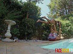 हॉट ब्लैक स्लट रफ फेस फकिंग और सबमिसिव फेशियल लेती है एमेच्योर हार्डकोर में 😈