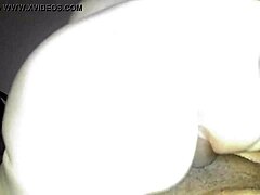 मैं अपने हसबैंड के भाई को फक कर रही हूं