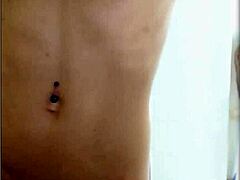 Viivixinha performs a striptease with clothes ripped in a fun way.