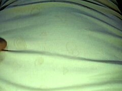 Modelando la ropa intima de mi ex