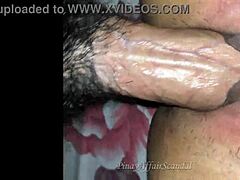 Oh yeah, rasain kontol keras ini nge-stretch memek remaja Filipina 18+ kamu di aksi close-up