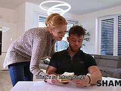 Shame4k dva moža nista dovolj, potrebuje tudi mladega ljubimca