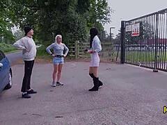 Ei, Confere Essa Selvagem Espião Travesti Chinesa em Interrogatório Sexual com Lingerie, Chupadas e Gozada em Trio Quente!