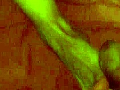 Hé buurvrouw, geef me die lekkere blowjob en footjob voordat we doggystyle neuken?