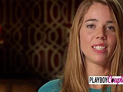 Ashley และฉันเซ็นสัญญาแล้วออกไปสนุกกลุ่ม