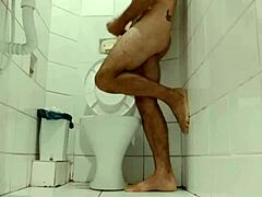 Experience Sensual Gay Moments!