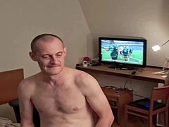 bisek's solo masturbation session unfolds quietly