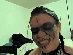 Oral pleasure for two sluts?