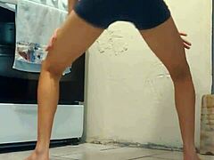 Flakita perriando doble paso boricua teen 18+ dances