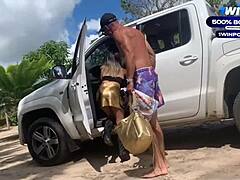 Boss vivi arrives at the farm where employee vagninho fucks her tight ass in intense scenes