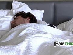 Bagă-l în stepson și termină odată! Crystal Rush cere