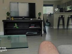 Όλα στην οικογένεια βήμα-μαμάς s1 e3 - η μαμάτσα κάνει χάος - 3of3