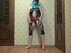 Vil du se gravid milf kneppe fisse med hælsko?