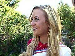 Blonde cheerleader seeks multiple facials