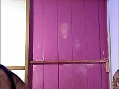 Lamp changer gets blowjob for excellent service