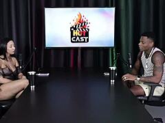 N�o Gosta de Um Beijo Grego Corta Seu Tes�o e Seu Fetiche � Ficar Amarrado Vendo Duas Mulheres Se Pegando - Will Mastro Sheer Red